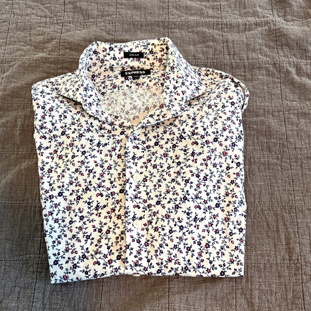 Express Men's White Floral Button Down Shirt extra slim fit size small
